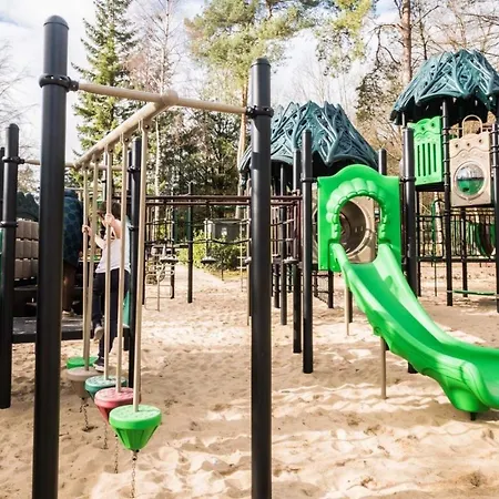 Forest Family 6 Persoons Op 5 Sterren Park * 贝克贝亨