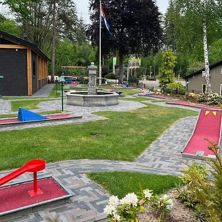 Forest Family 6 Persoons Op 5 Sterren Park 木屋