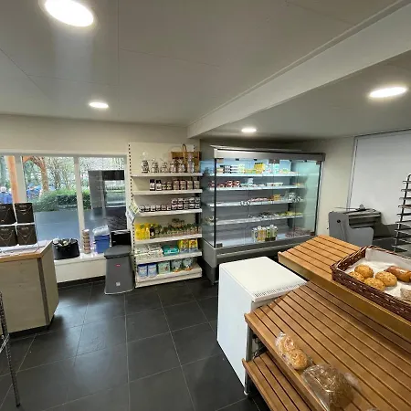 Forest Family 6 Persoons Op 5 Sterren Park Alpehytte Beekbergen