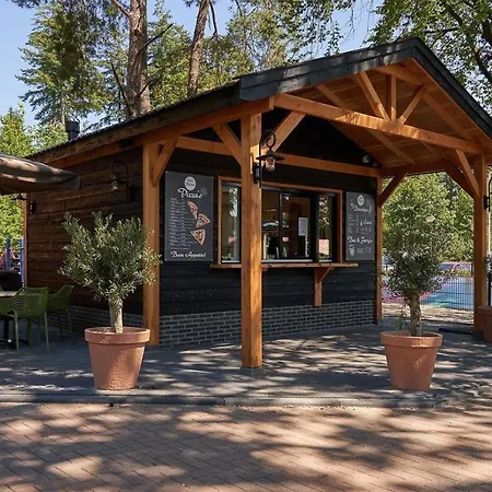 Forest Family 6 Persoons Op 5 Sterren Park *