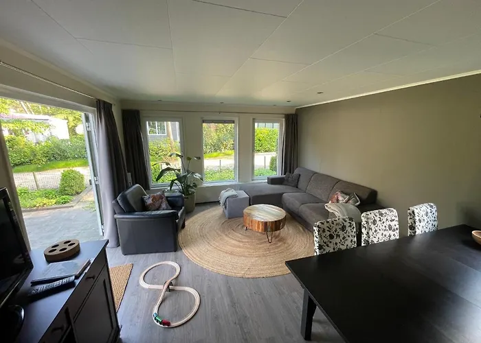 Forest Family 6 Persoons Op 5 Sterren Park *